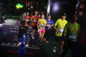 BIB: 4914, 4092
                            <button type="button" onclick="openModal(26275118)" class="btn btn-primary btn-sm float-right btn-popup" data-toggle="modal" data-target=".modal-high-quality">
                        <i class="fas fa-shopping-cart"></i> Add to Cart
                    </button>
                                            <button type="button" onclick="isThisMe(26275118, true)" class="btn btn-success btn-sm float-right btn-popup btn-isme hidden" data-toggle="tooltip" data-placement="bottom" title="นี่คือรูปของคุณใช่ไหม คลิกที่นี่เพื่อเอาเข้าอัลบั้ม">
                        <i class="fas fa-plus"></i> Add to album
                    </button>
                    <button type="button" onclick="isThisMe(26275118, false)" class="btn btn-warning btn-sm float-right btn-popup btn-isnotme hidden">
                        <i class="fas fa-ban"></i> Remove from album
                    </button>